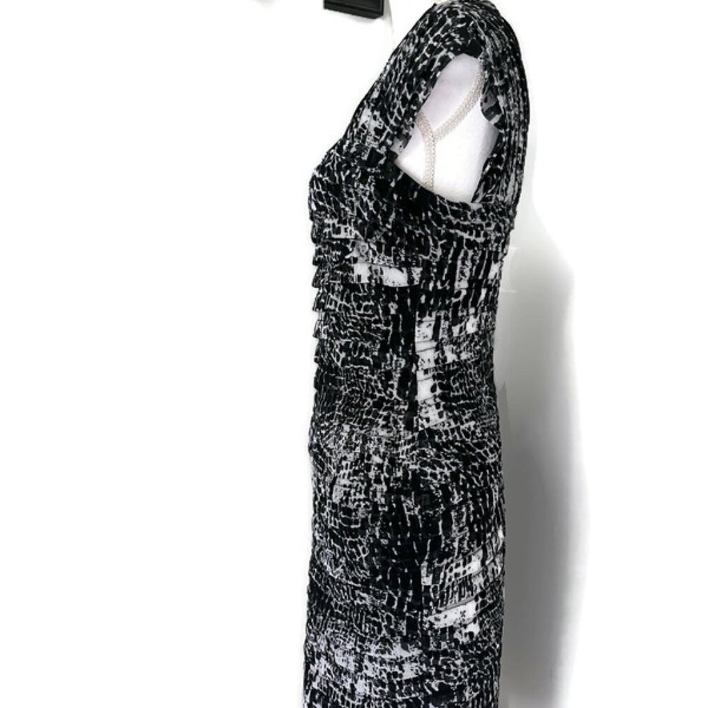 Adrianna Papell Bodycon Sheath Dress - Picture 3 of 8